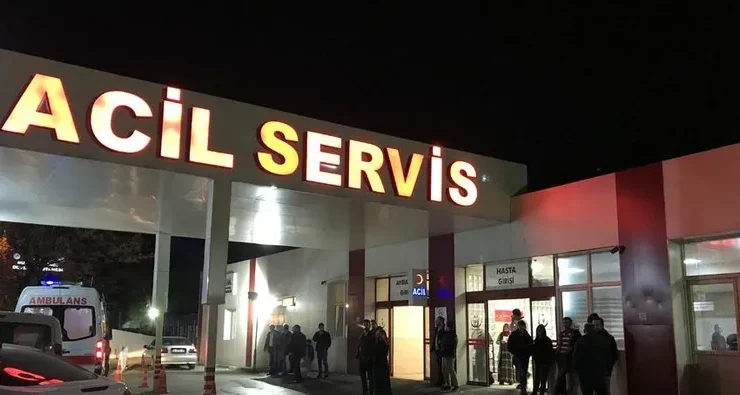 SON DAKİKA: Şişli’de Gıda Zehirlenmesi Şüphesiyle 25 Kişi Hastaneye Kaldırıldı!