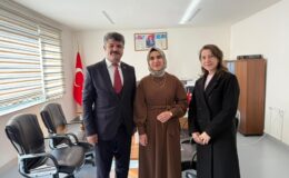Başkan Fatih Kök’ten Refahiye’deki Tüm Öğretmenlere Anlamlı Ziyaret