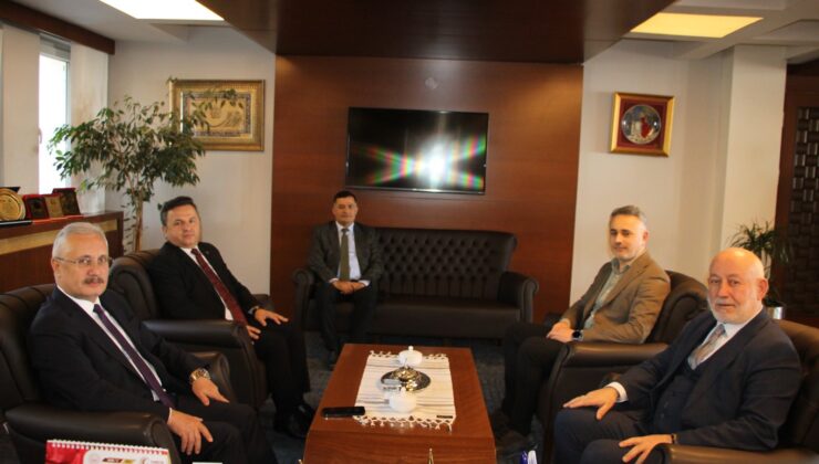 Şebinkarahisar’da Zirve: MEB ve İl Milli Eğitim Müdürleri Eğitim Hedeflerini Değerlendirdi