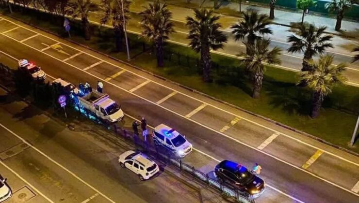 SON DAKİKA: Seyir Halindeki Araçtan 112’yi Arayıp Yardım İsteyen Kadın Kurtarıldı
