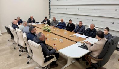 Suşehri’nde Ortak Akıl Toplantısı: Başkan Kayaoğlu Muhtarlarla Buluştu