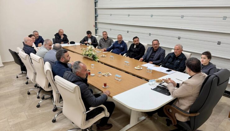 Suşehri’nde Ortak Akıl Toplantısı: Başkan Kayaoğlu Muhtarlarla Buluştu