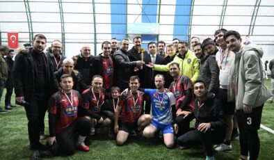 Suşehri’nde Kurumlar Arası Kupa İlçe Trafik Spor’un!