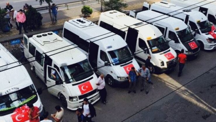 SON DAKİKA: Trabzon Akçaabat Dolmuş Durağı Kavgası: Silahlı Saldırıda Bir Şoför Hayatını Kaybetti