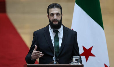 Ahmed Şara’dan destekçilerine sert uyarı: Lüks araçlarınızı teslim edin