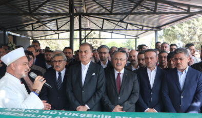 AK Parti Sözcüsü Ömer Çelik’in Dayısı Hasan Öztopal Vefat Etti, Adana’da Toprağa Verildi