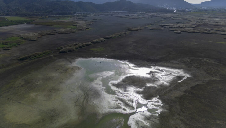 Belevi Gölü’nde kuraklık alarmı