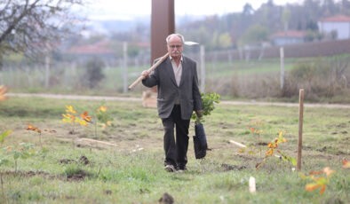 Çanakkale’de bir fidanla başlayan ömürlük doğa sevgisi