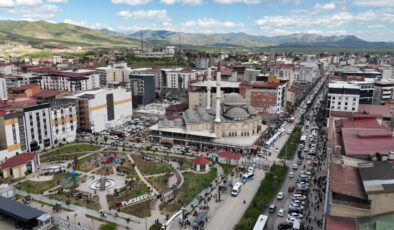 Devlet Bahçeli’nin Terörsüz Türkiye adımlarına Hakkari’den destek