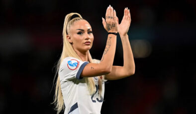 Dünya En Seksi Futbolcusu Evinde Kabusu Yaşadı: Hırsızlık Kurbanı Oldu…