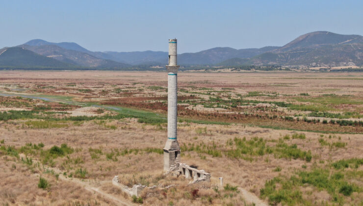 İzmir’de Kuraklık Alarmı! İZSU Su Kesintilerini Ay Sonuna Kadar Uzattı