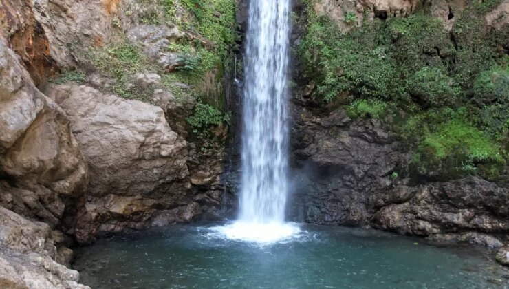 Karaçay Vadisi’nde 7 Yeni Şelale Keşfedildi