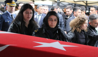 Şehit Pilot Binbaşı Nihat İlgen Kayseri’de Sonsuzluğa Uğurlandı