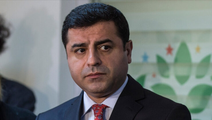Demirtaş’tan Ankara’ya Tarihi Çağrı: “Azıcık Risk Alın ve İmralı’ya Giderek Bu Meseleyi Bitirin!”