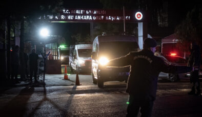 Ankara’da Hüzünlü Karşılama: Şehitlerimiz Mürted Hava Üssü’ne Getirildi