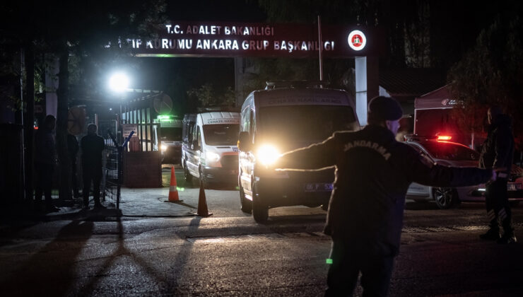 Ankara’da Hüzünlü Karşılama: Şehitlerimiz Mürted Hava Üssü’ne Getirildi