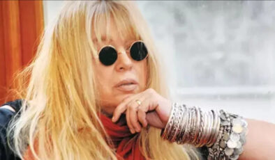 Zerrin Özer’den Fatih Ürek ve Muazzez Abacı hakkında konuştu: “Günlerdir dua ediyorum”