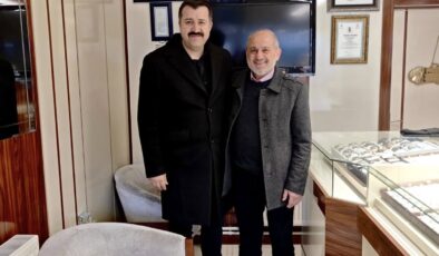 Suşehri’nde esnafla samimi buluşma