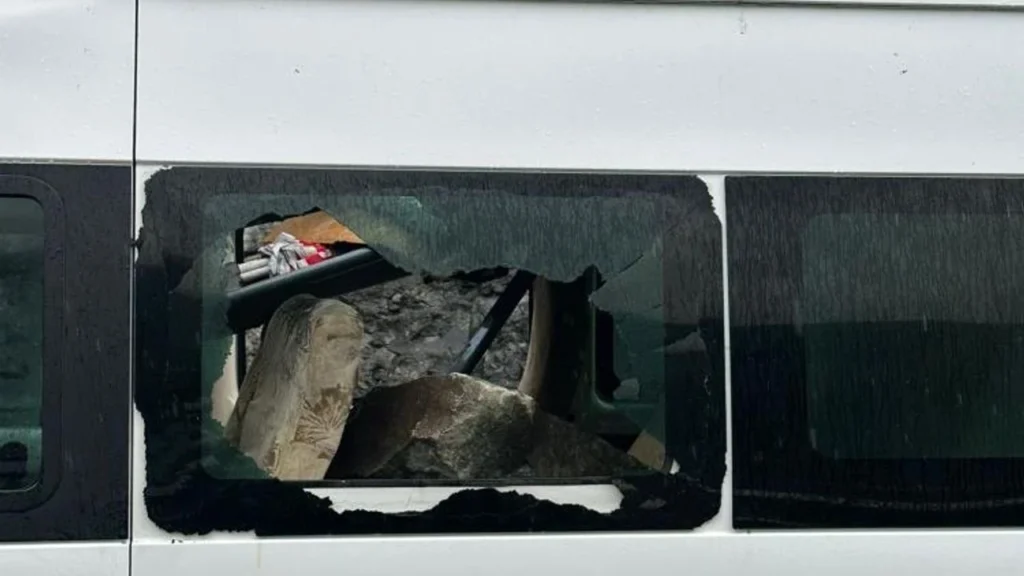 Artvin Kaya Düşmesi Minibüs Kaza