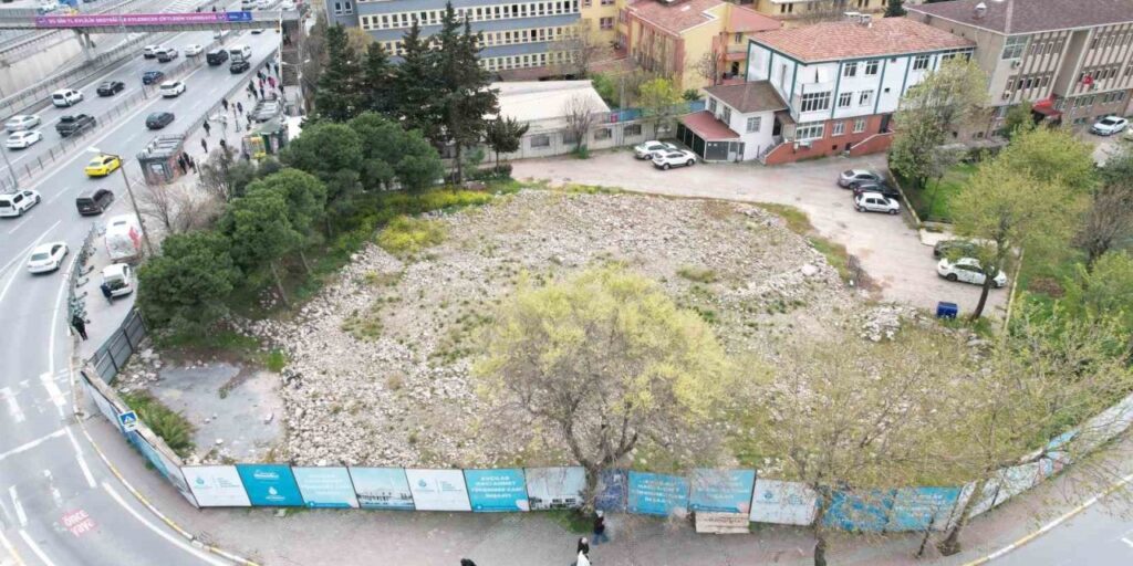 Avcılar Hacı Ahmet Tükenmez Camii
