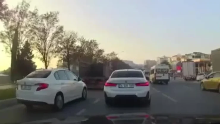 Bakırköy’de Trafik Magandalığı Kamerada: Korna Çalan Sürücüye Motosikletli Saldırdı