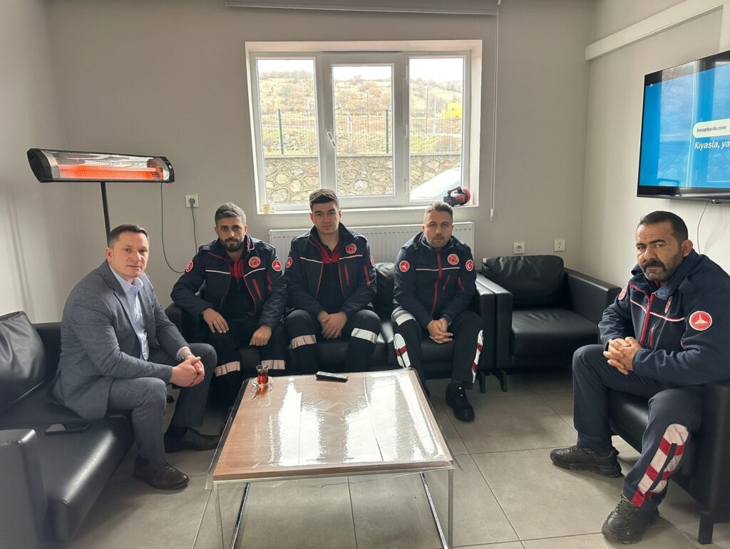 Başkan Karakullukcu İtfaiye Ziyareti