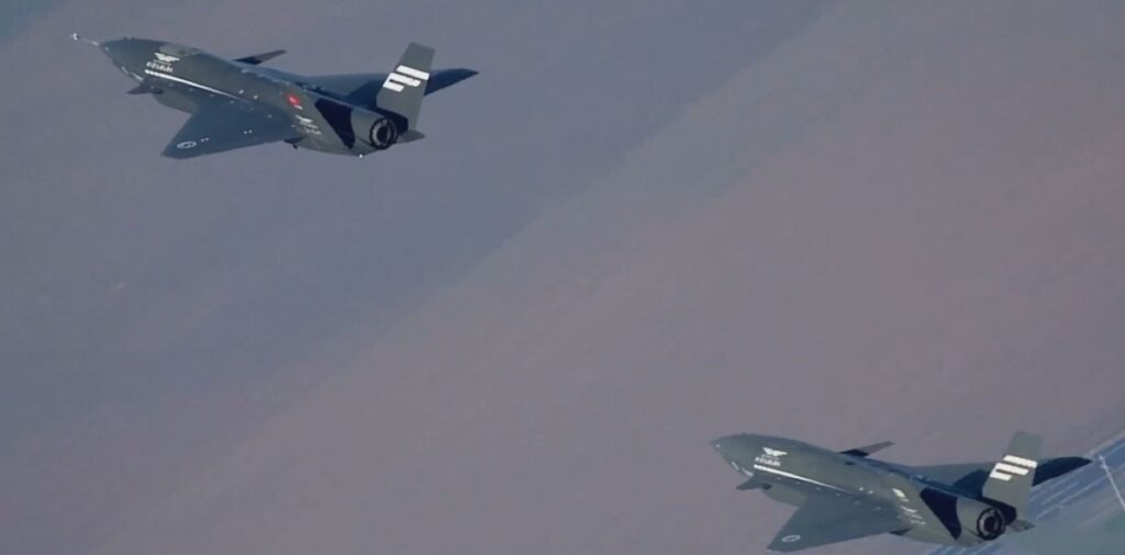 Bayraktar KIZILELMA otonom kol uçuşu