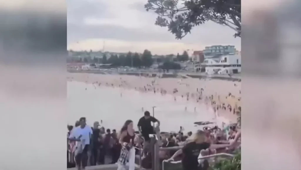 Bondi Plajı Silahlı Saldırı Avustralya