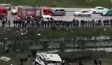 Esenyurt’ta Yolcu Otobüsü Şarampole Uçtu