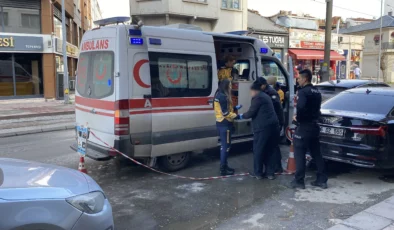 Eskişehir’de Yaralanan Alkollü Şahıs Tedaviyi Reddedip Gözyaşı Döktü