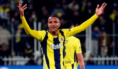 ŞOK KARAR! Fenerbahçe’de Rodrigo Becao Kadro Dışı Bırakıldı