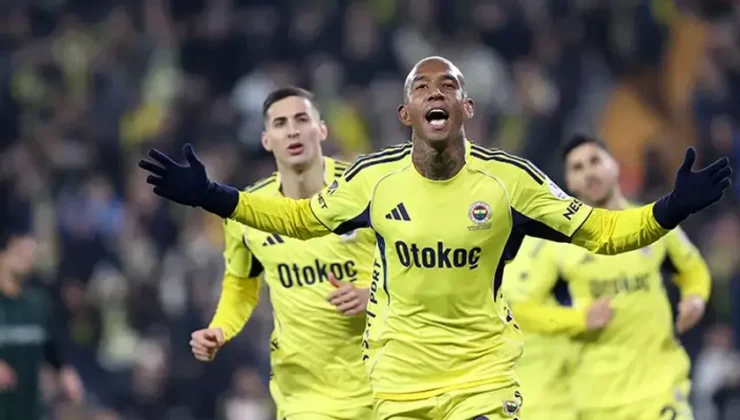 LİGDE ZİRVE YARIŞI FENERBAHÇE RAKİBİNE GOL YAĞDIRDI