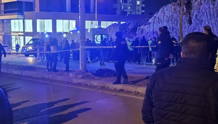 Gaziantep’te Feci Kaza: Otomobilin Çarptığı Anne Hayatını Kaybetti, Kızı Ağır Yaralı