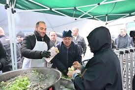 Gaziosmanpaşa’da Karadeniz coşkusu: 10 ton hamsiyle festival havası
