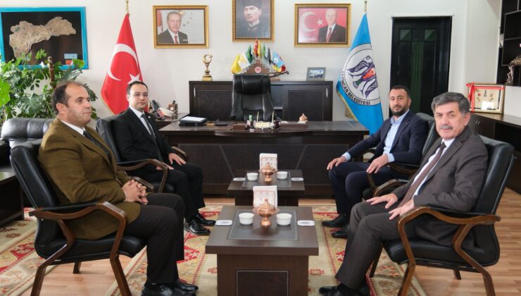 Gölova Heyeti Erzincan Belediye Başkanı Bekir Aksun’u Ziyaret Etti