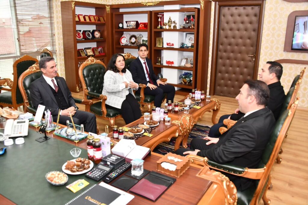 Gümüşhane Valisi Aydın Baruş Şiran ziyareti