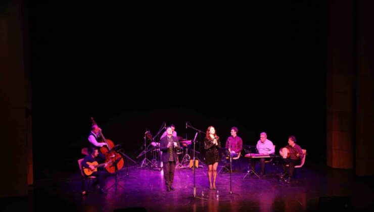 İncesaz Samsun’da Müzik Ziyafeti Sundu, Sanatseverler Salonu Doldurdu