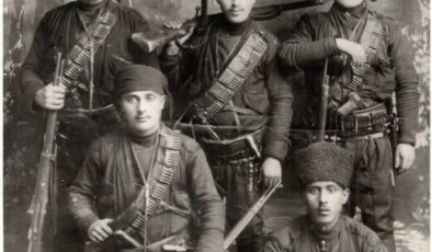 Milli Mücadele Kahramanları: İzmir’e İlk Giren Giresunluların Tarihi Fotoğrafı