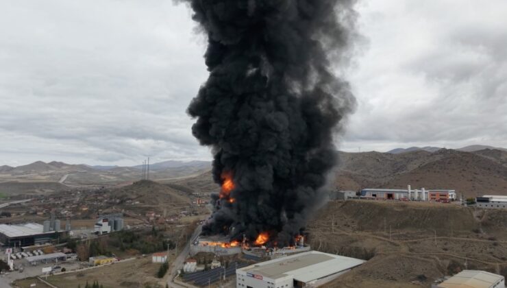 Kırıkkale’deki Kimya Fabrikasında Büyük Yangın: Müdahale Devam Ediyor