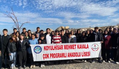 Koyulhisar Mehmet Kavala Lisesi Öğrencileri Kapadokya’da Tarihi Keşfetti