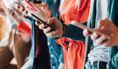 Öğrenciye ÖTV’siz Telefon Fırsatı: Fiyat Sınırı Kalkıyor, Şart 2 Yıl!