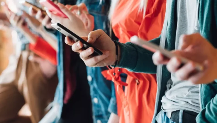 Öğrenciye ÖTV’siz Telefon Fırsatı: Fiyat Sınırı Kalkıyor, Şart 2 Yıl!