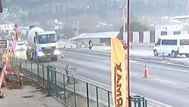 Osmaniye’de Korkunç Kaza: Motosiklet ve Sürücüsü Minibüsün Altında Kaldı