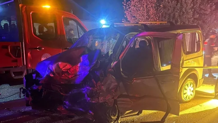 Osmaniye D-400 Karayolu’nda Feci Kaza: 3 Ölü, 2 Yaralı