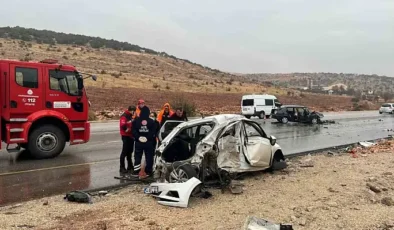 Kahramanmaraş’ta Feci Kaza: Doktor Hayatını Kaybetti, 2 Kişi Ağır Yaralı