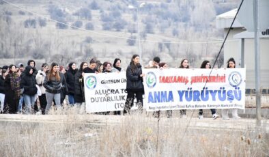 Sarıkamış Şehitleri Alucra’da Dualarla Anıldı