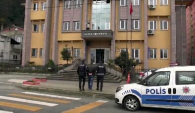 Sarp Sınır Kapısı’nda Büyük Yakalama: 69 Suçtan 193 Yıl Hapis Cezalı Şahıs Tutuklandı