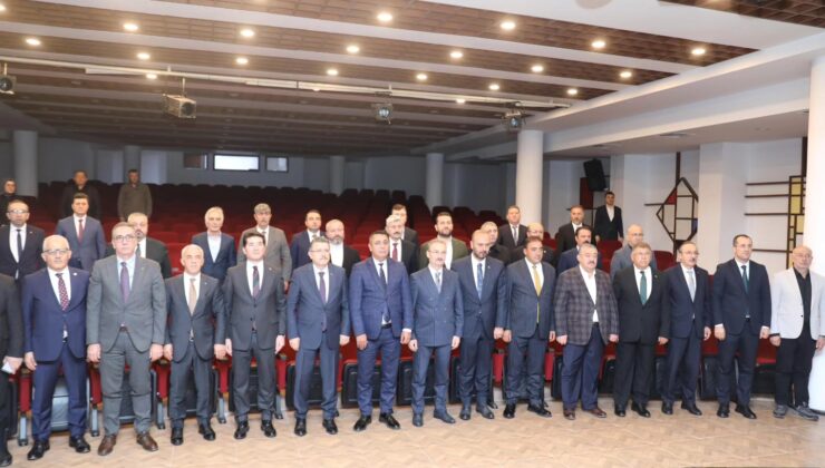 Baki Kara Akçaabat Zirvesinde Bölgeyi Temsil Etti