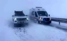 Sivas-Şarkışla yolunda zincirleme kaza: Ulaşım aksadı