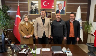 Su Şehri Belediye Başkanı Kayaoğlu, İşletme Temsilcileri ve Meclis Üyeleriyle Bir Araya Geldi